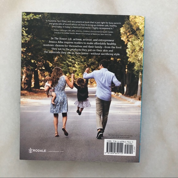 The Honest Life Book by Jessica Alba - Picture 3 of 3